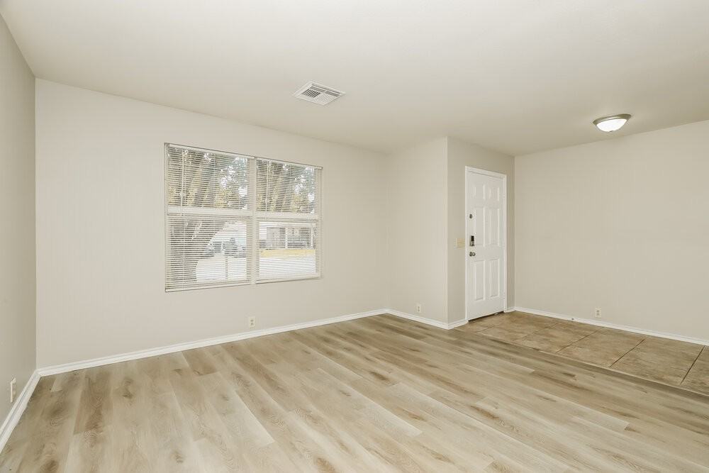 4934 Orchid Star - Photo 5 of 17