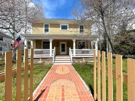 featured image of 2465 Doc Holiday Dr