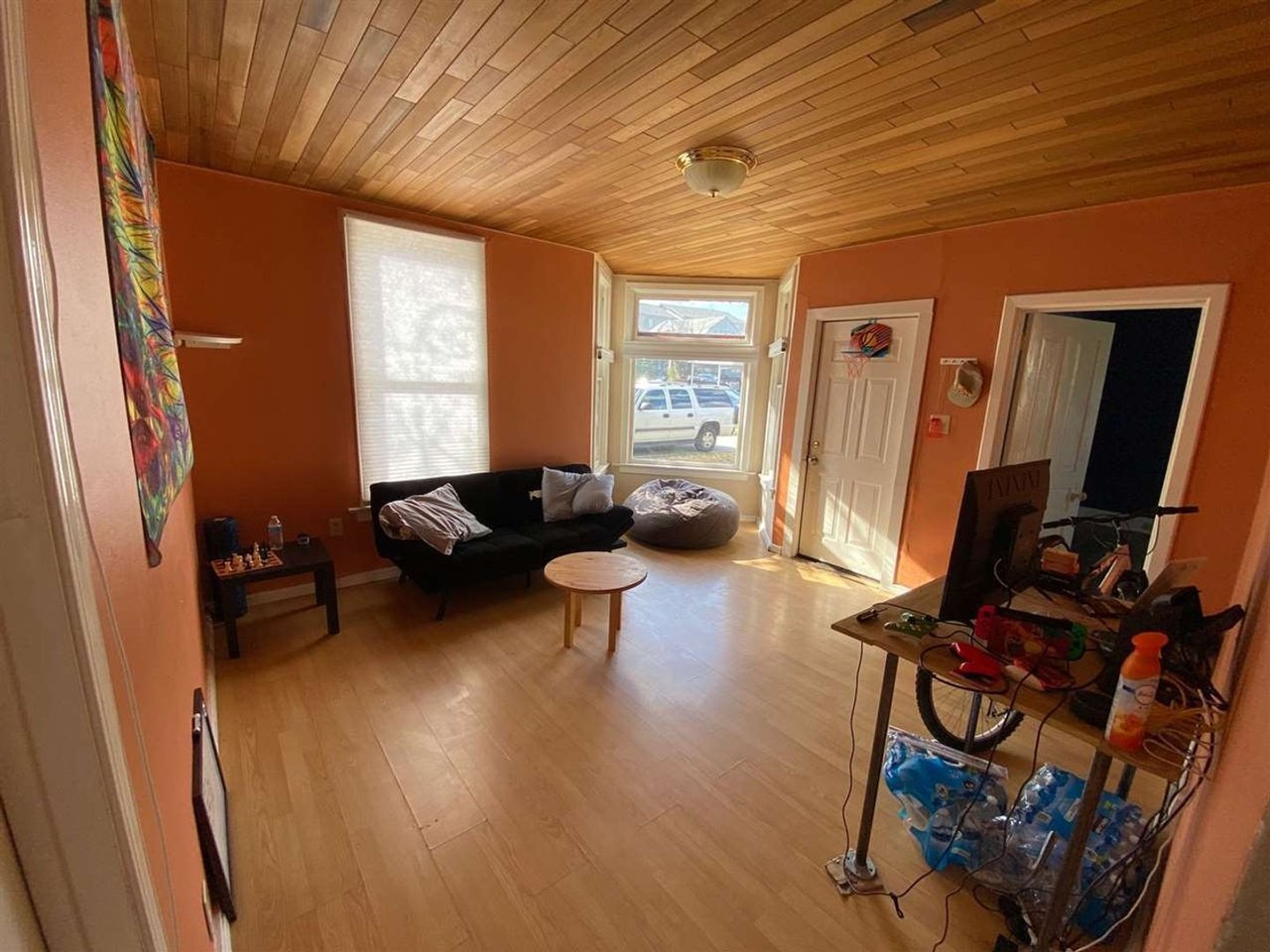 934 E Nora Ave - Photo 7 of 11