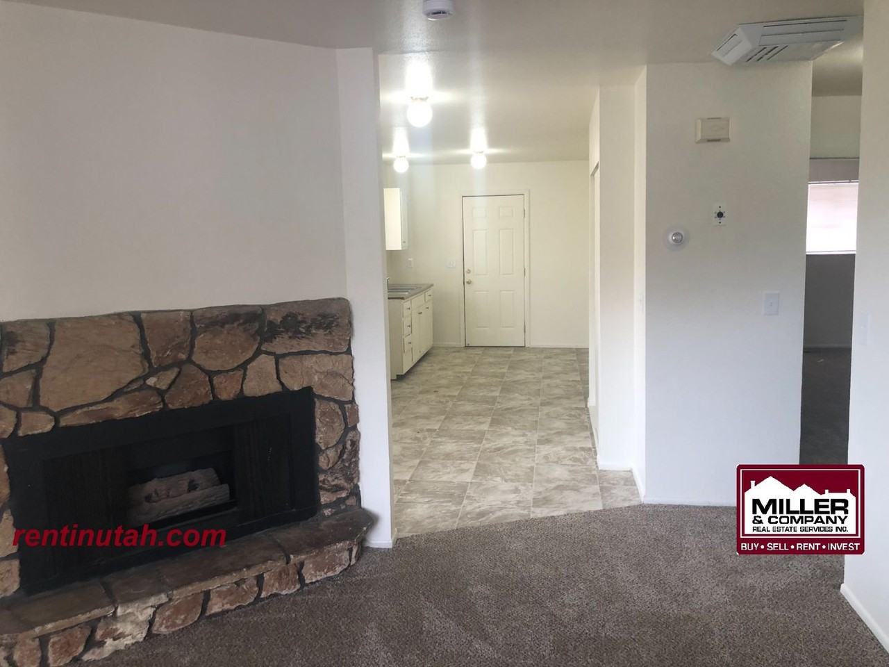 2747 S 2855 W - Photo 3 of 9