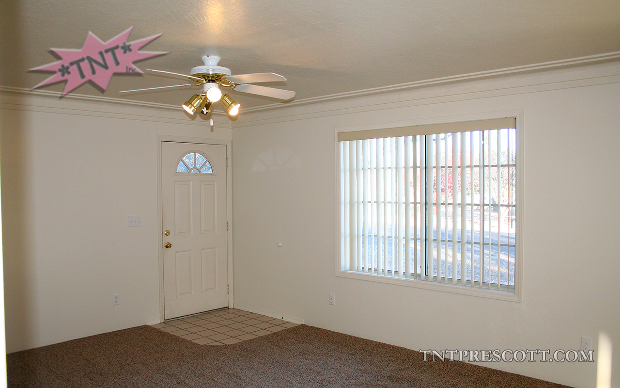 1524 - Photo 2 of 19