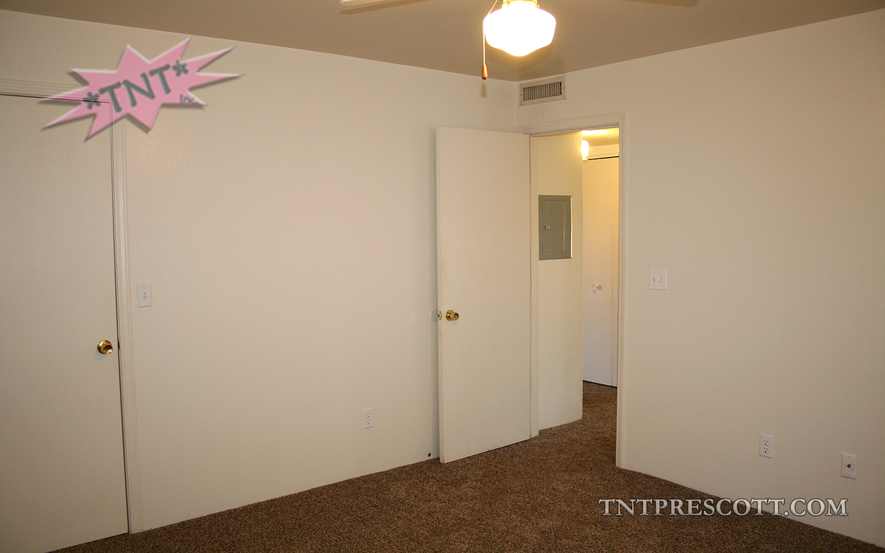 1524 - Photo 7 of 19