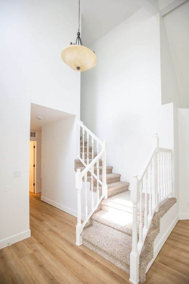 8471 Sw Bonaventure Ln - Photo 2 of 31