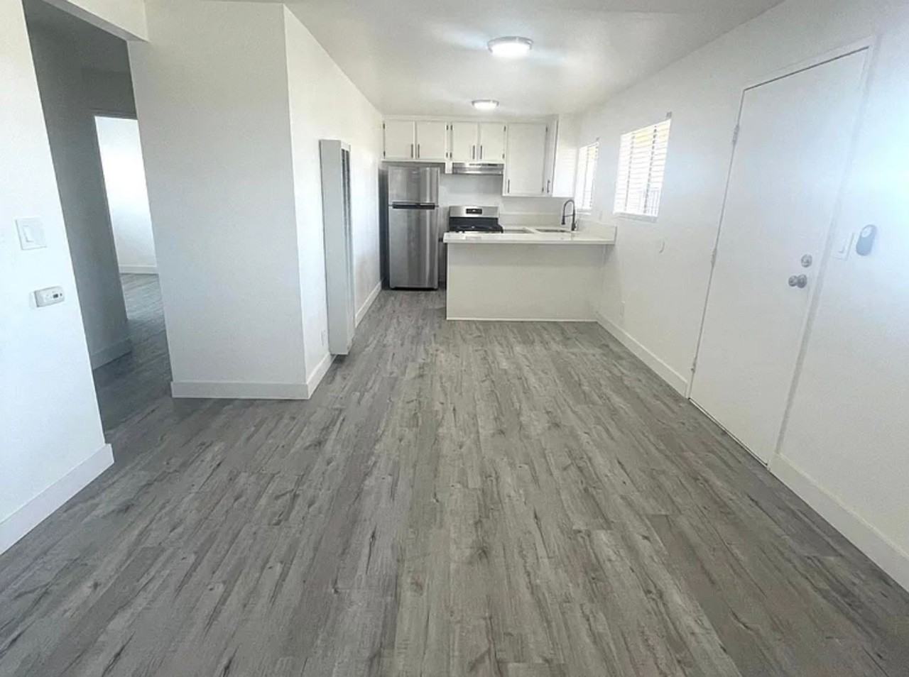 2226 Lewis Ave #5 - Photo 2 of 14