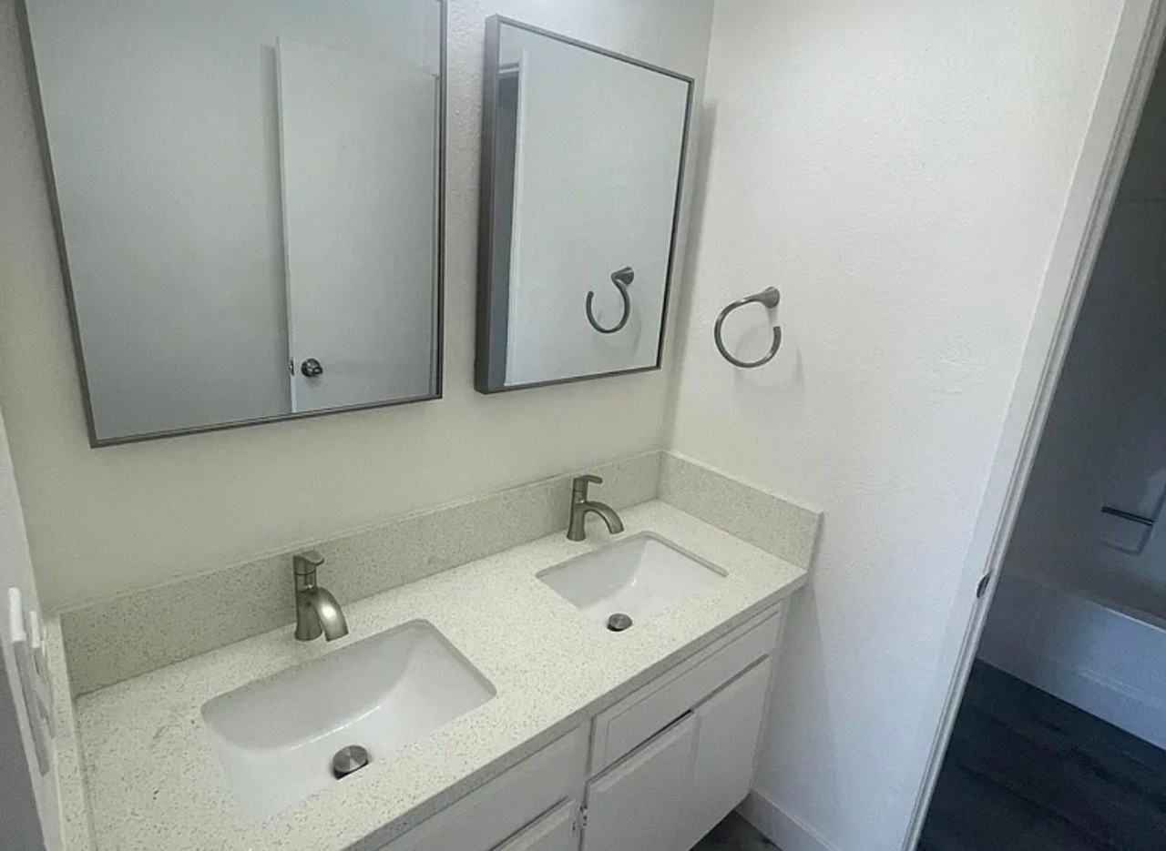 2226 Lewis Ave #5 - Photo 7 of 14