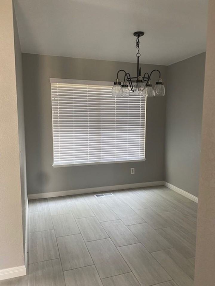 5935 Bankside Way - Photo 3 of 21