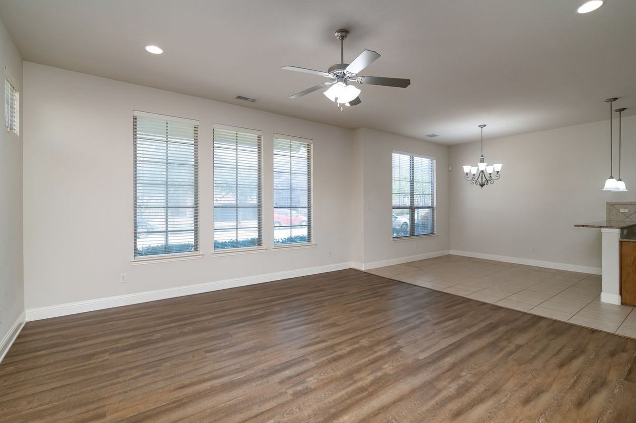 10537 Chaucer Hill Ln - Photo 5 of 22