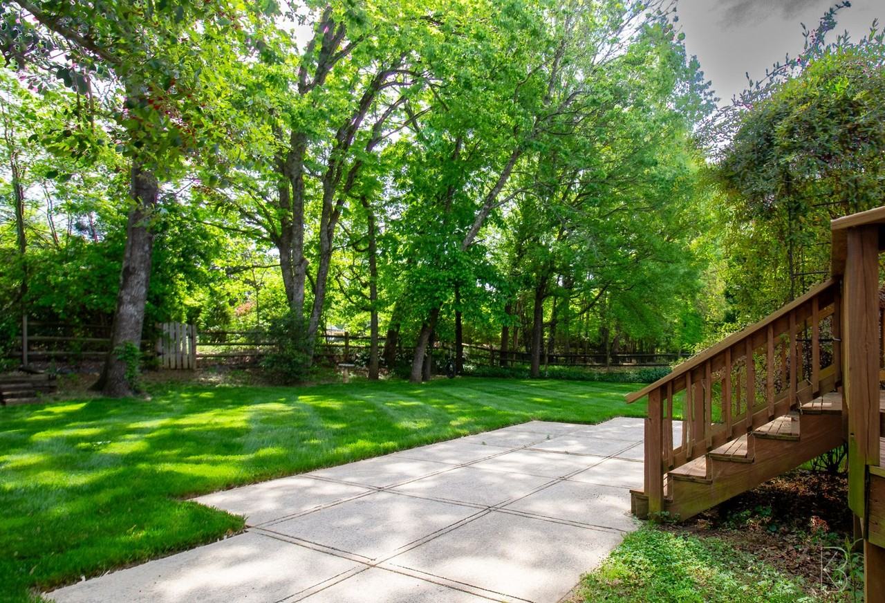 12535 Abbotsbury Ct - Photo 6 of 40