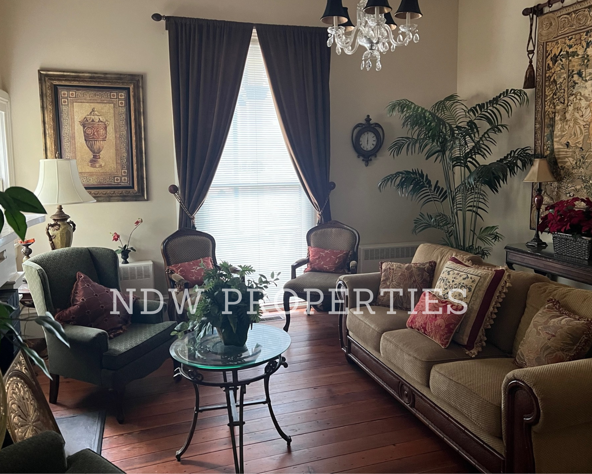 600 Nash St Ne #NA - Photo 3 of 14