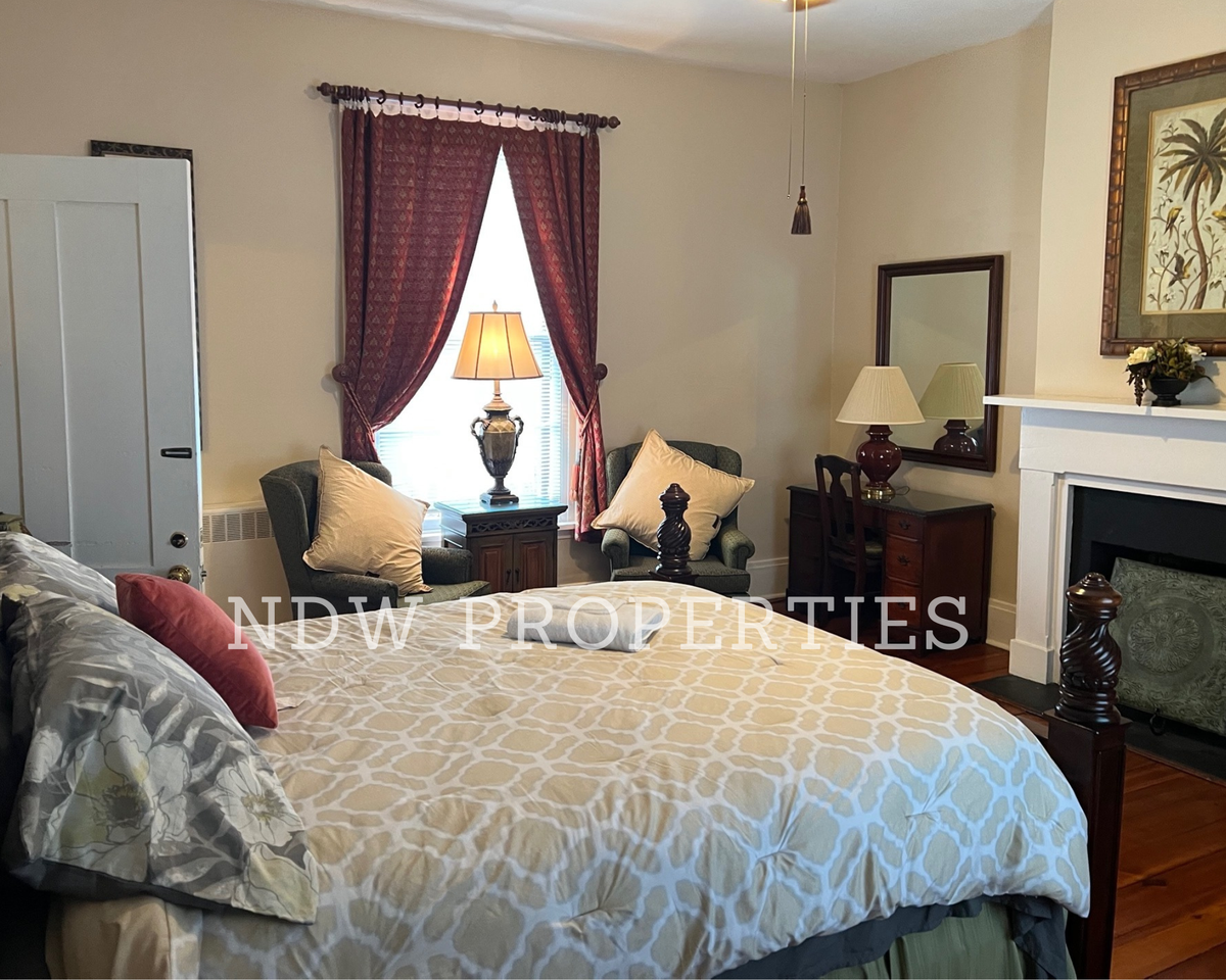 600 Nash St Ne #NA - Photo 5 of 14