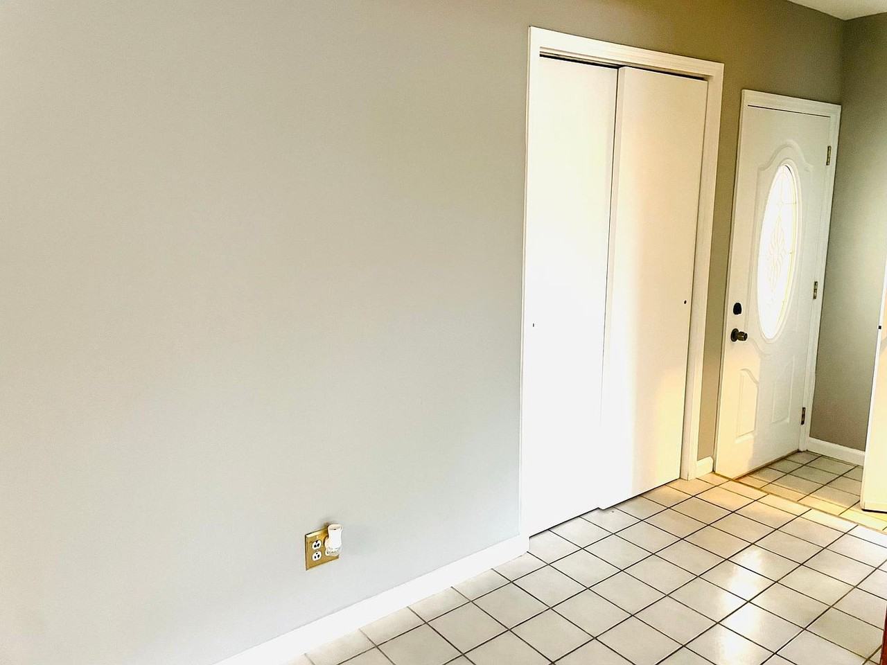 213 Douglas Rd #NA - Photo 3 of 14