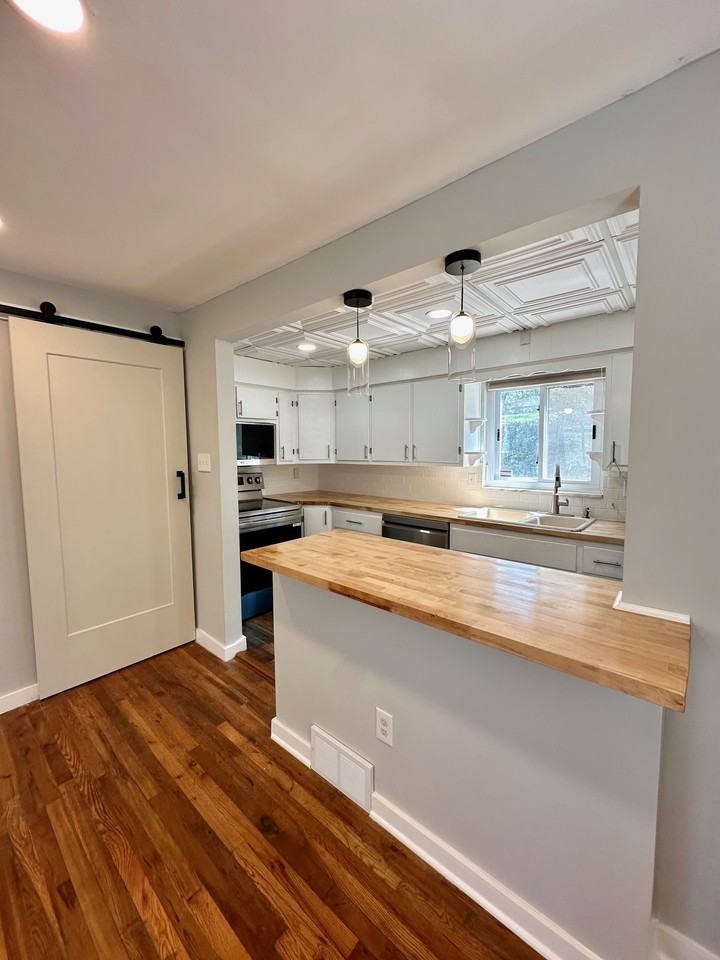 55 Seneca Dr #NA - Photo 6 of 21