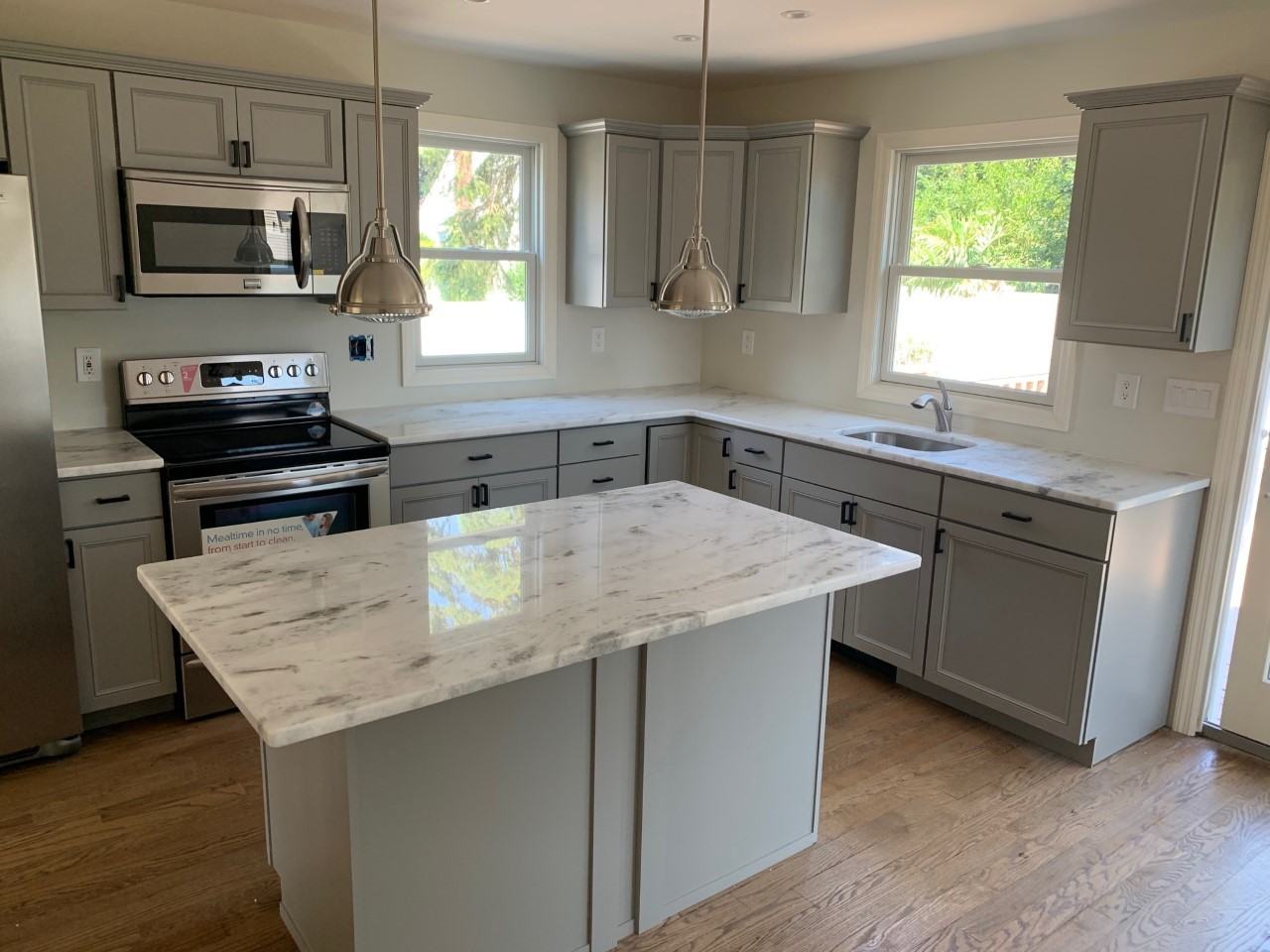 1487 Wesley Pl #NA - Photo 4 of 11