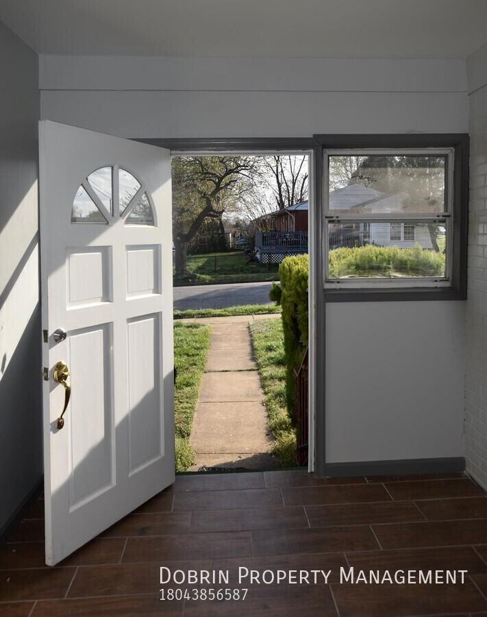 1804 Appomattox St - Photo 3 of 31