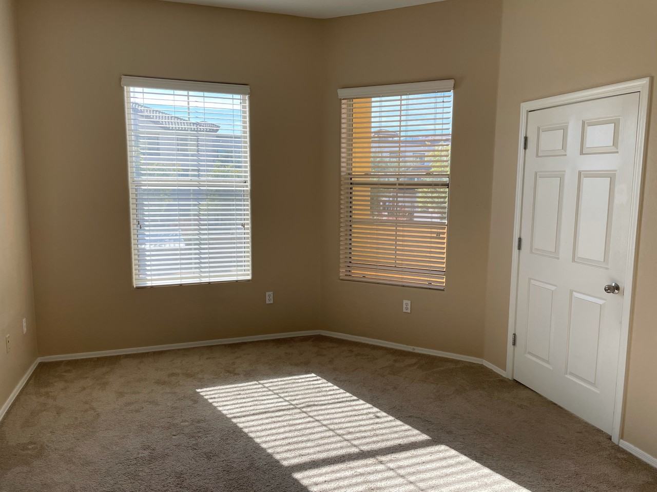 14575 W Mountain View Blvd #11221 - Photo 6 of 34