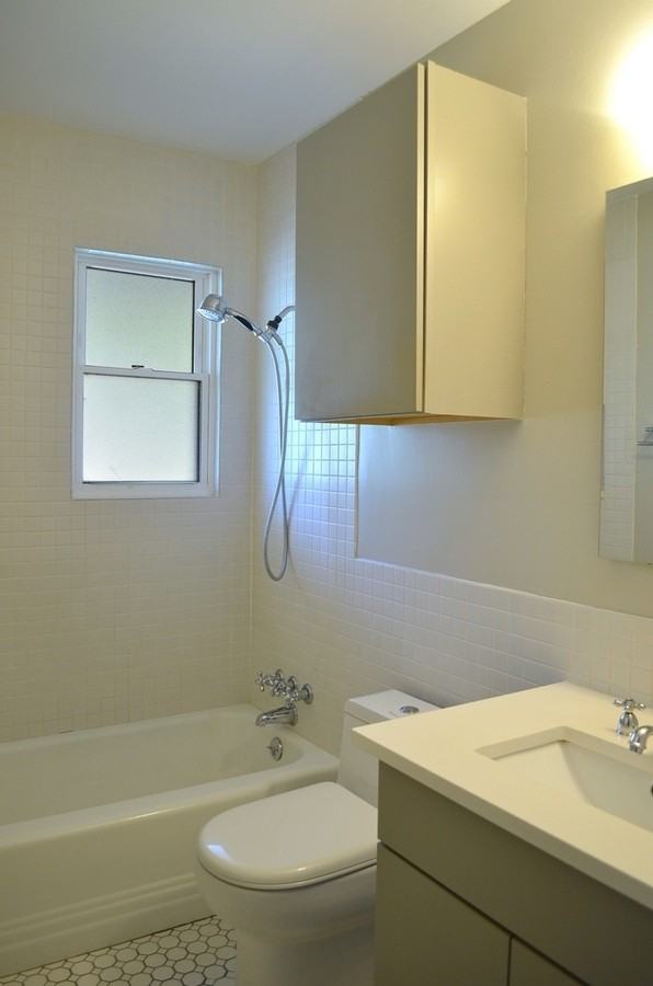 4809 Sylvandale Dr - Photo 3 of 21