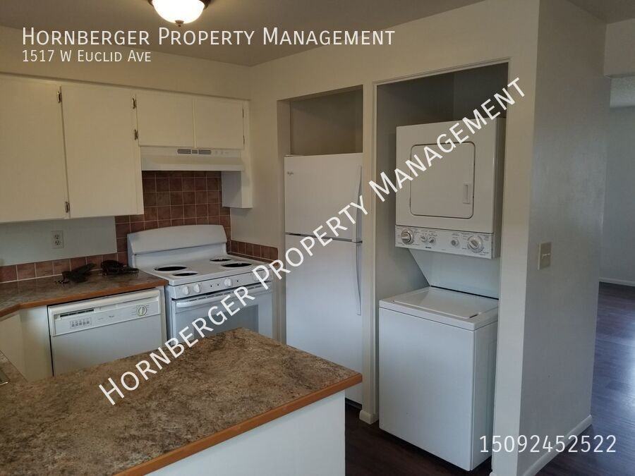 1517 W Euclid Ave - Photo 3 of 11