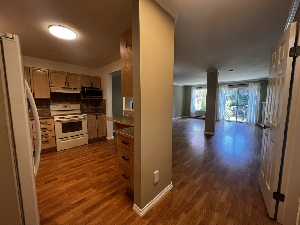 3250 Ross Rd #8 - Photo 2 of 35