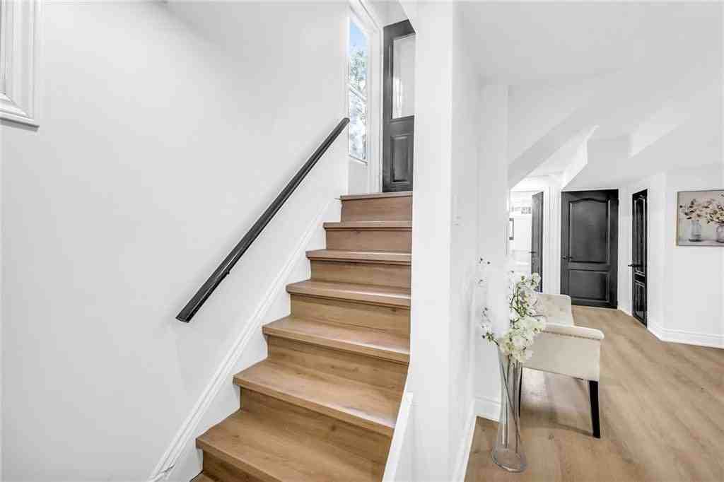 170 Terrace Dr - Photo 2 of 11