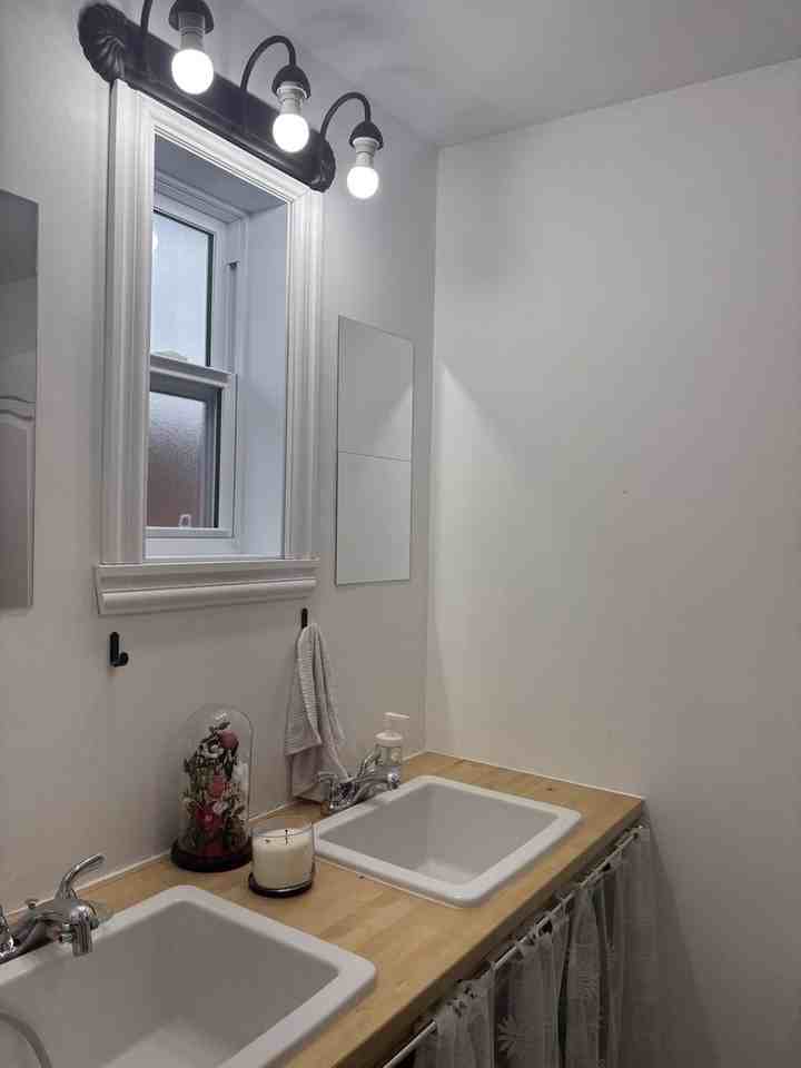 2250 Rue Saint-Thomas - Photo 3 of 15