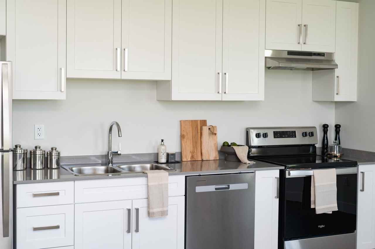 98 King St - Photo 5 of 9