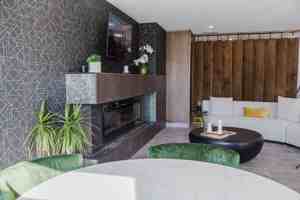 featured image of 136 Concession St E