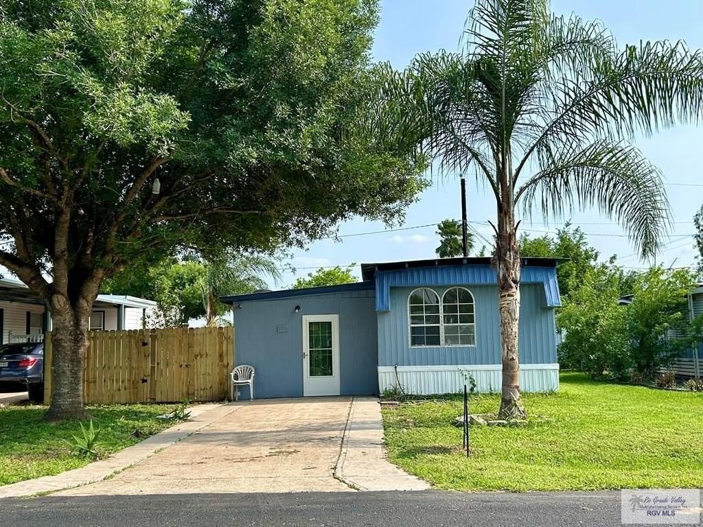 15702 Orange Dr - Photo 4 of 11