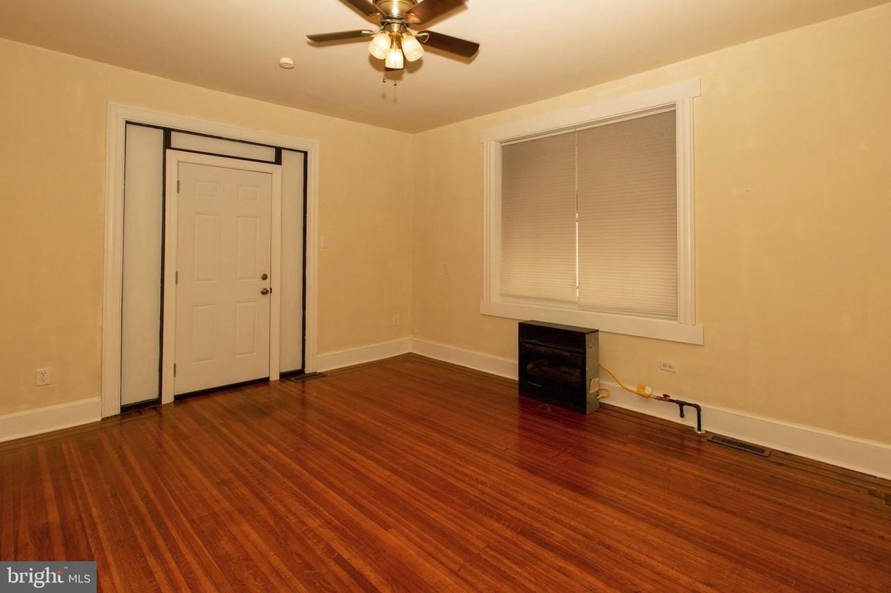 334 334-1-F E MAIN ST #1F - Photo 2 of 10