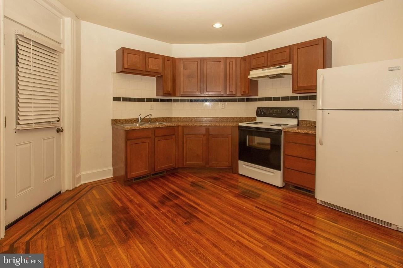 334 334-1-F E MAIN ST #1F - Photo 5 of 10