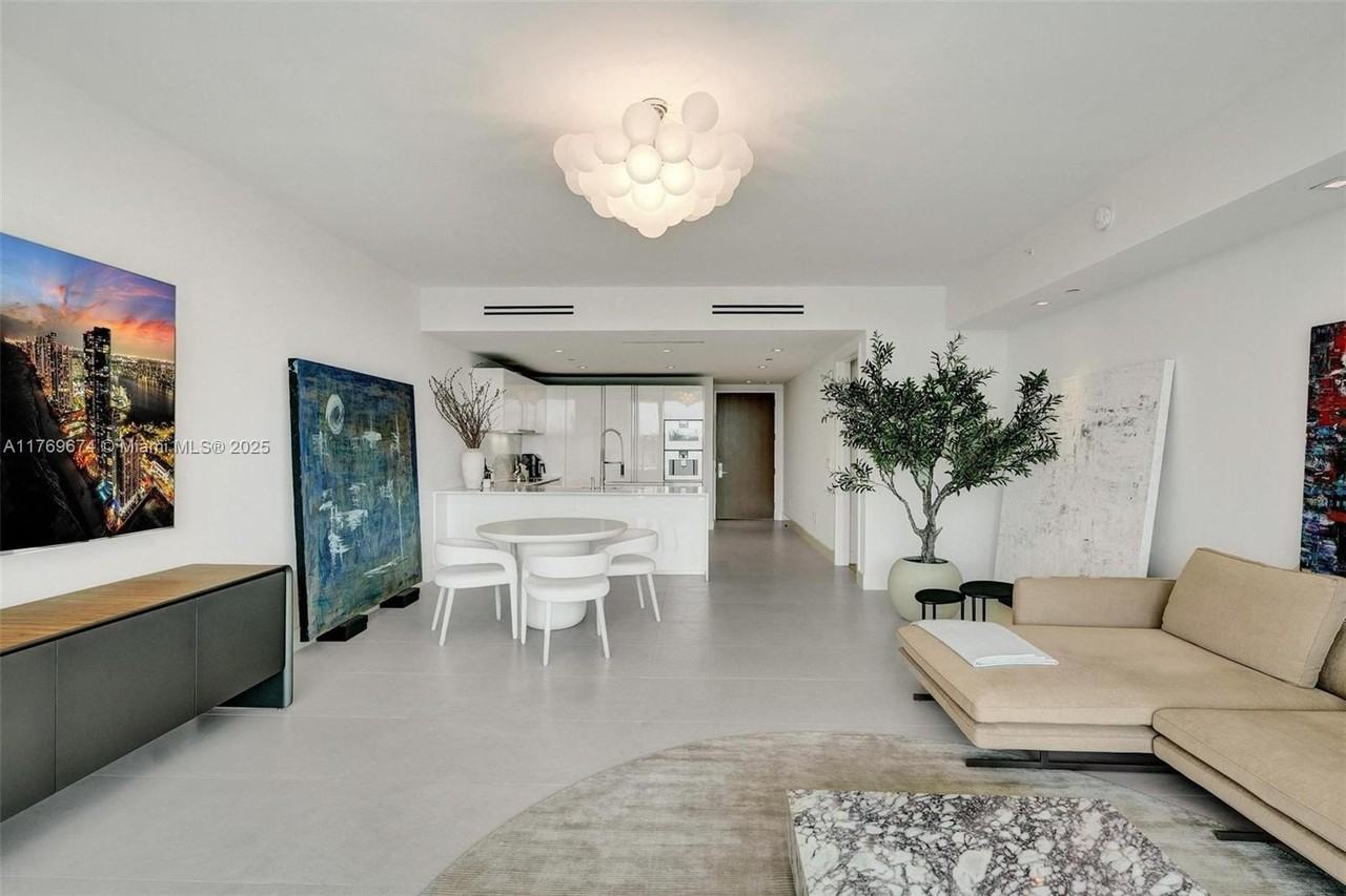 10201 Collins Ave #404 - Photo 7 of 45