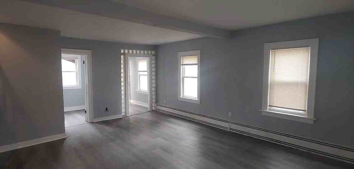 5102 N 51st Blvd - Photo 3 of 8