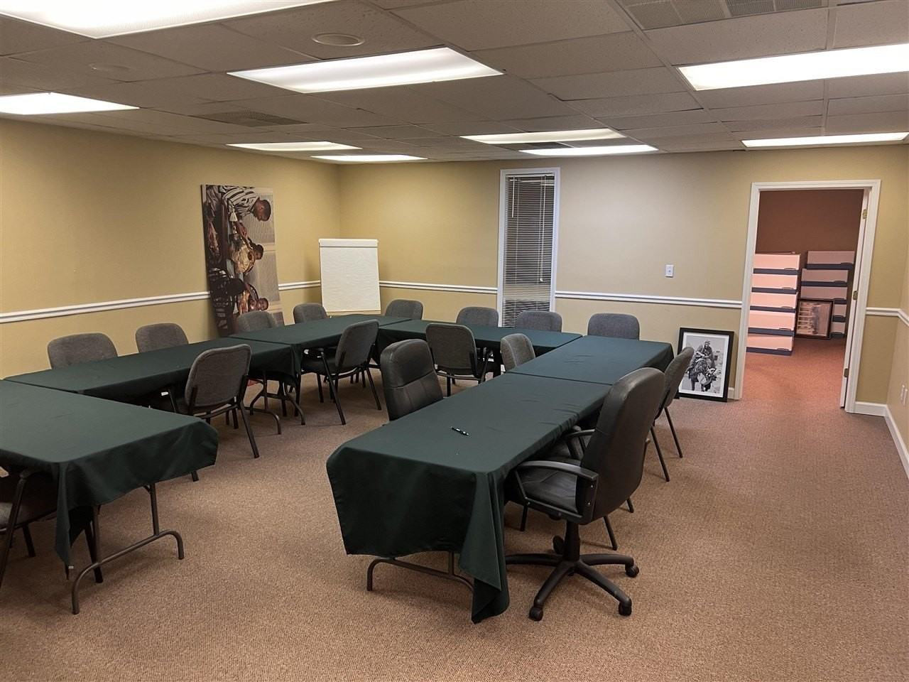 855 Lovers Ln - Photo 5 of 12