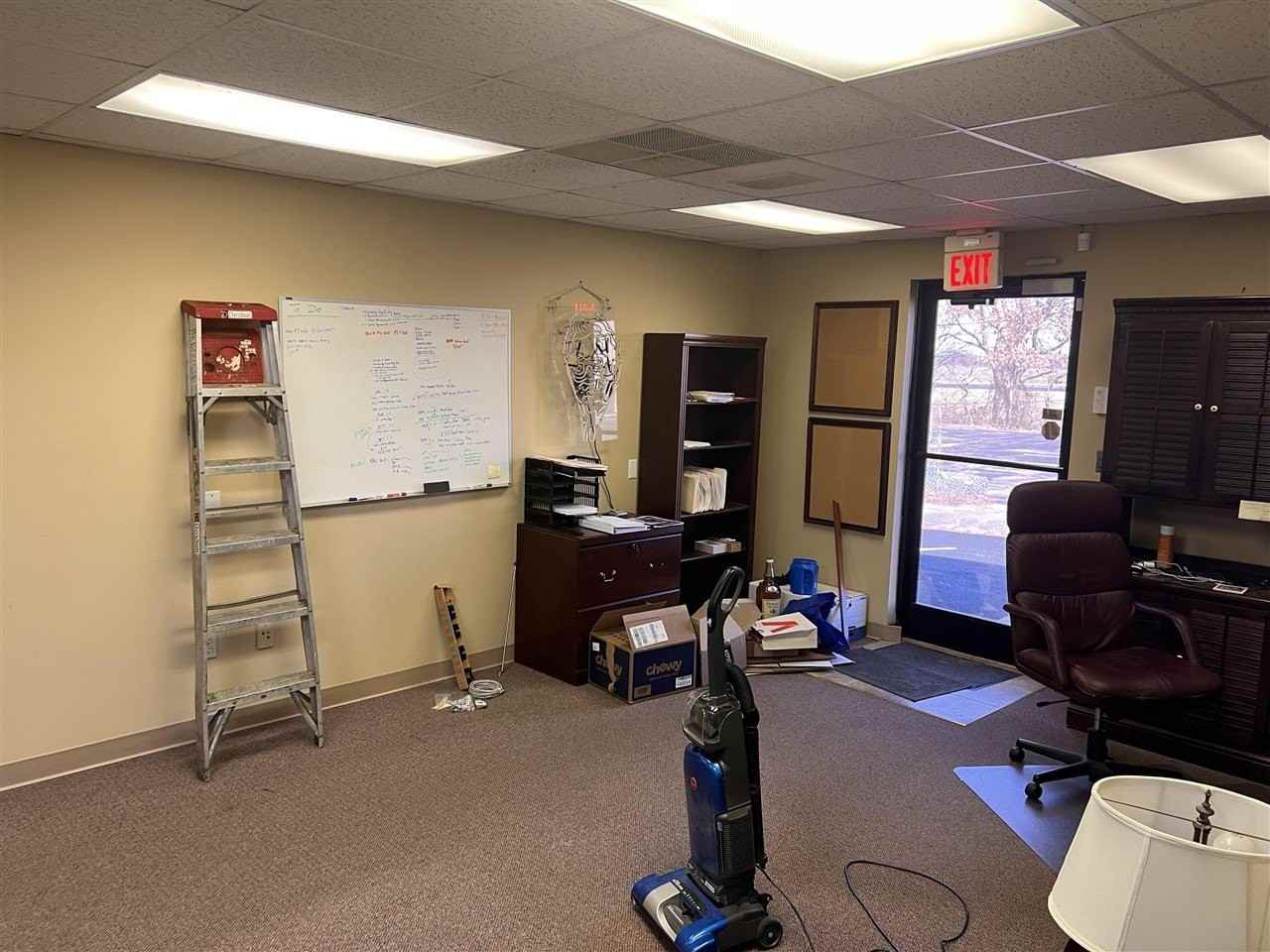 855 Lovers Ln - Photo 7 of 12