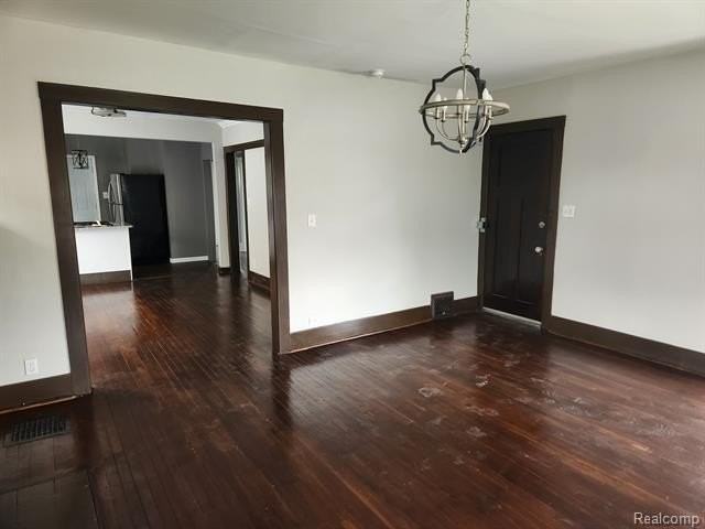 1710 Virginia Park St - Photo 4 of 20