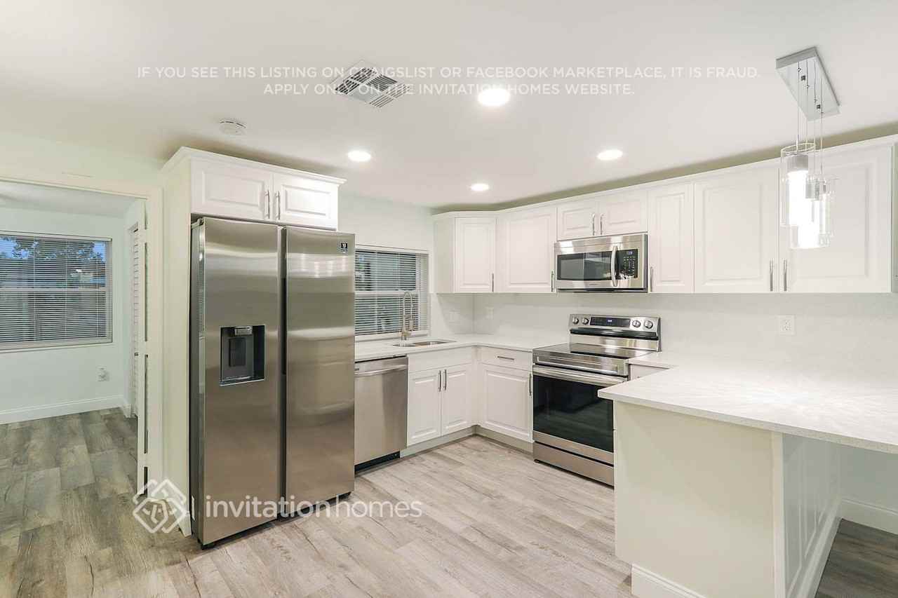 3555 Winder Dr - Photo 6 of 21