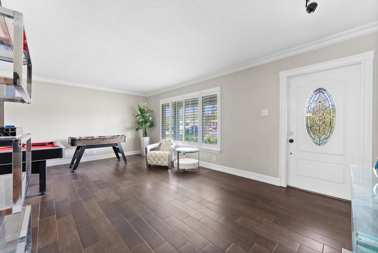 7400 Nw 15th St - Photo 5 of 33