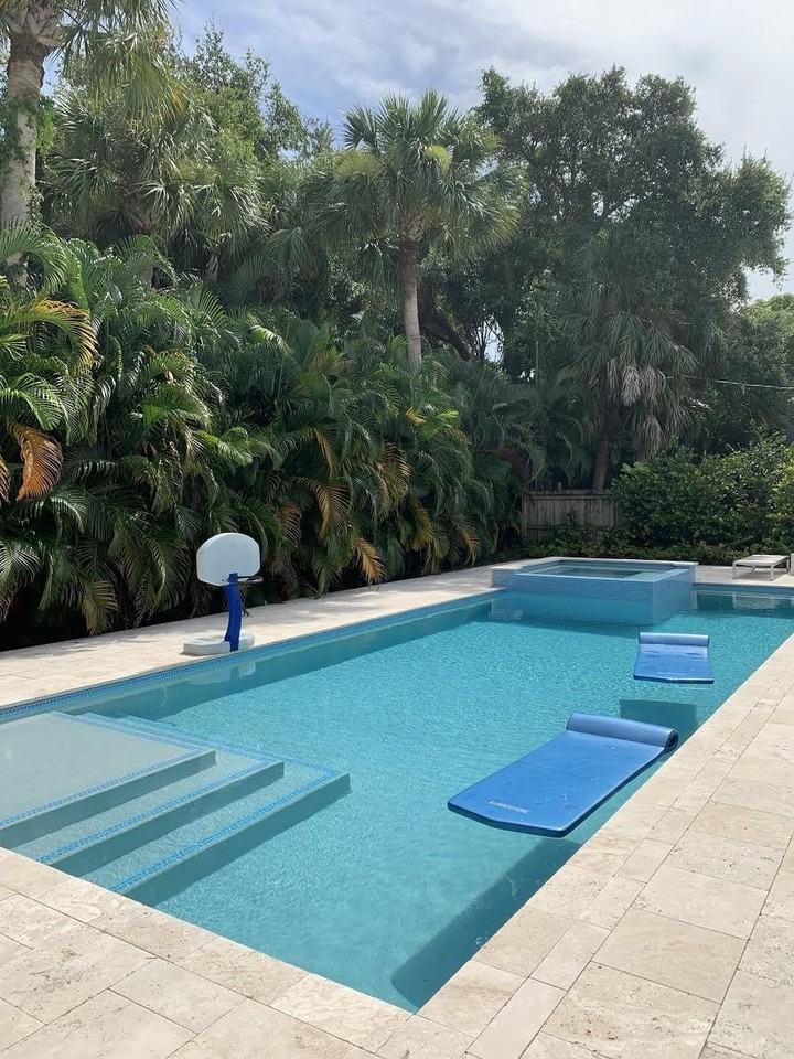 2459 Cardinal Lane - Photo 3 of 22