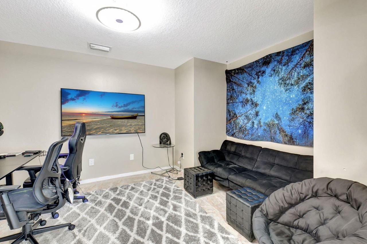 17051 Emile St #5 - Photo 7 of 50