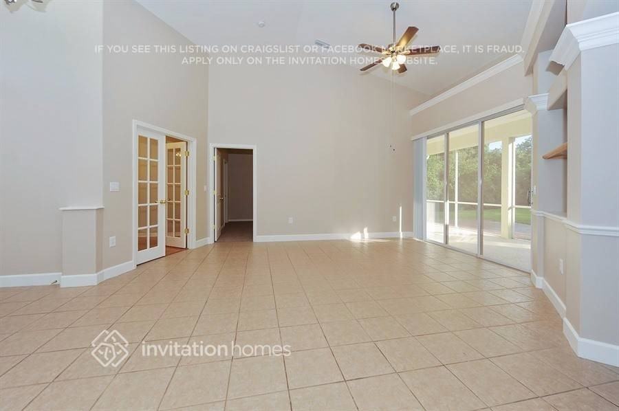 2913 Wilderness Blvd E - Photo 3 of 21