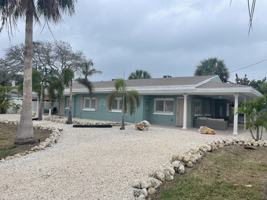 featured image of 720 E Gulf Blvd
