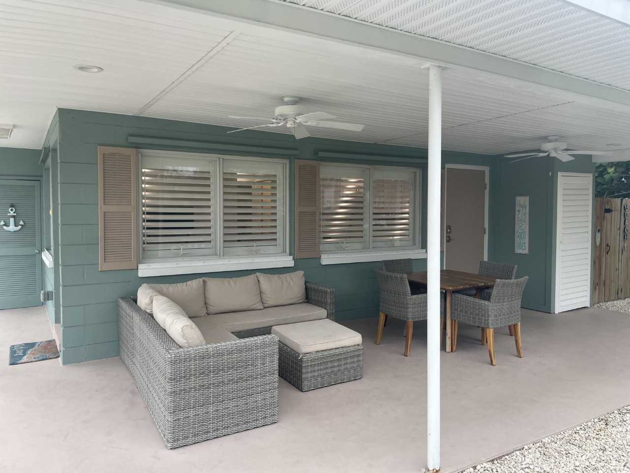 720 East Gulf Boulevard - Photo 4 of 14