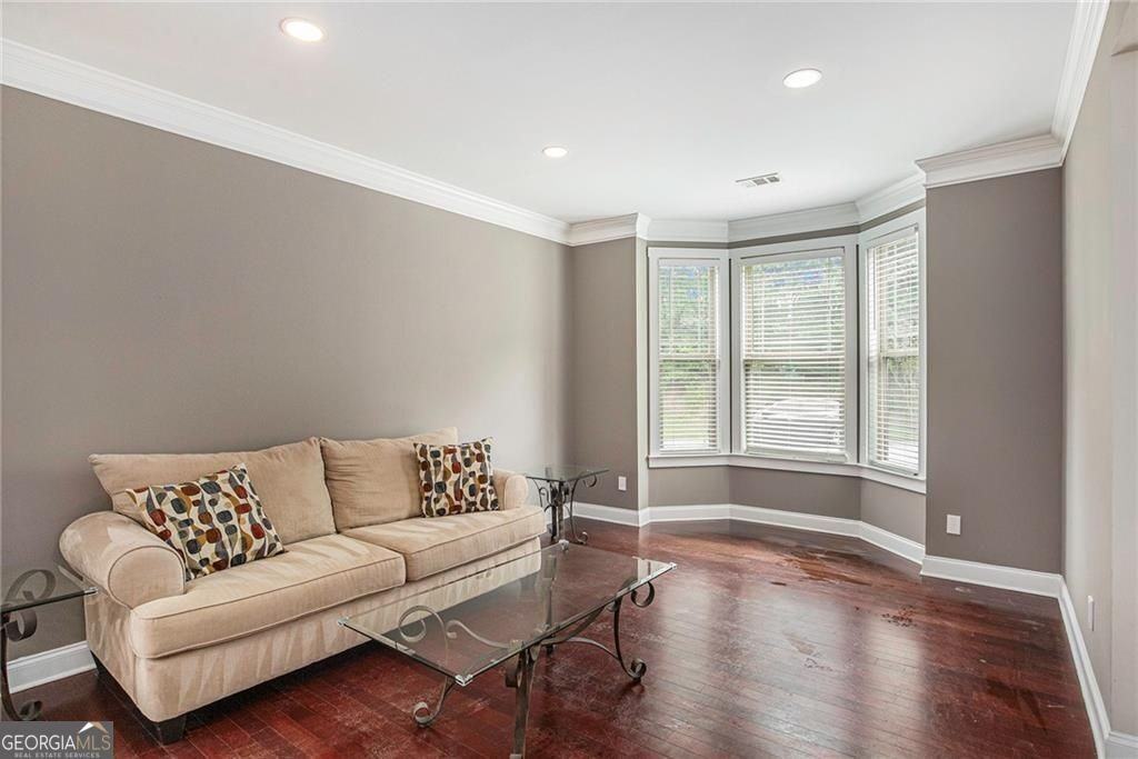 2076 Hatteras Way Nw - Photo 5 of 31