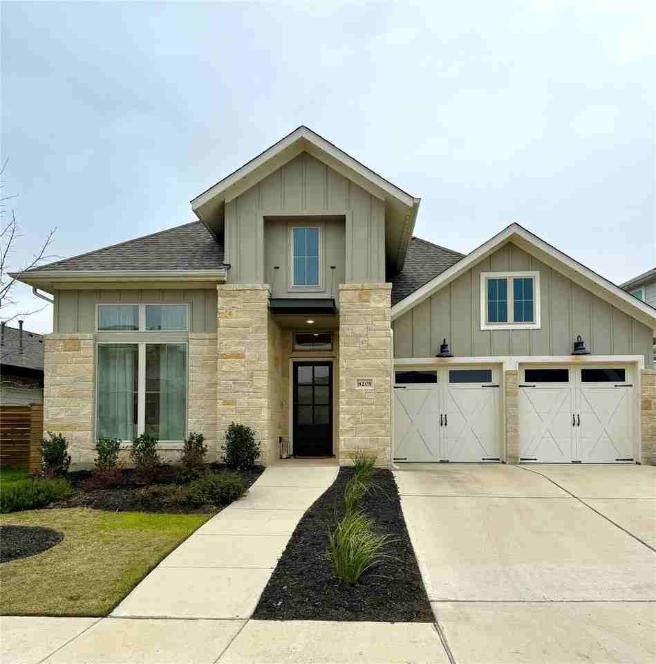 8201 Donnelley Dr - Photo 2 of 21