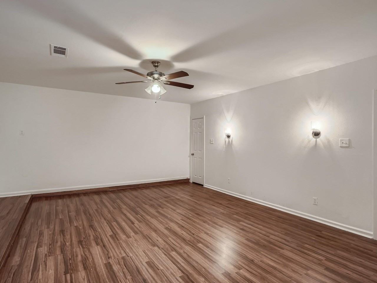 811 Canyon Bend Rd - Photo 7 of 11