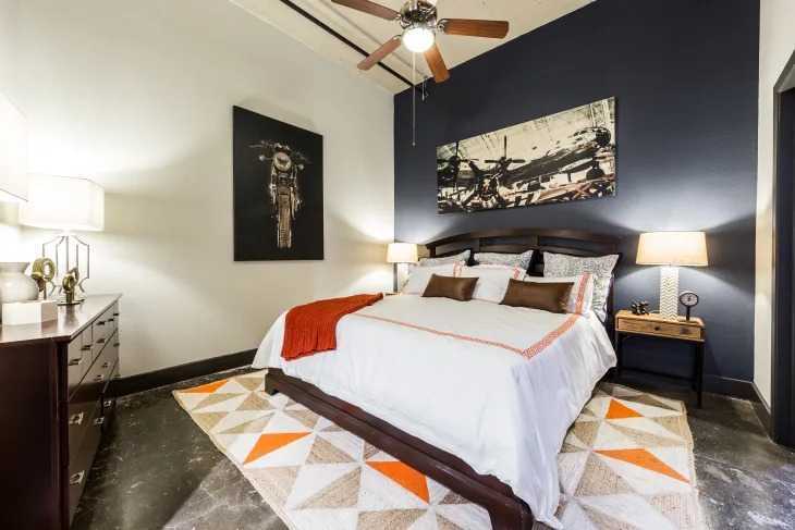 Polk St - Photo 6 of 9