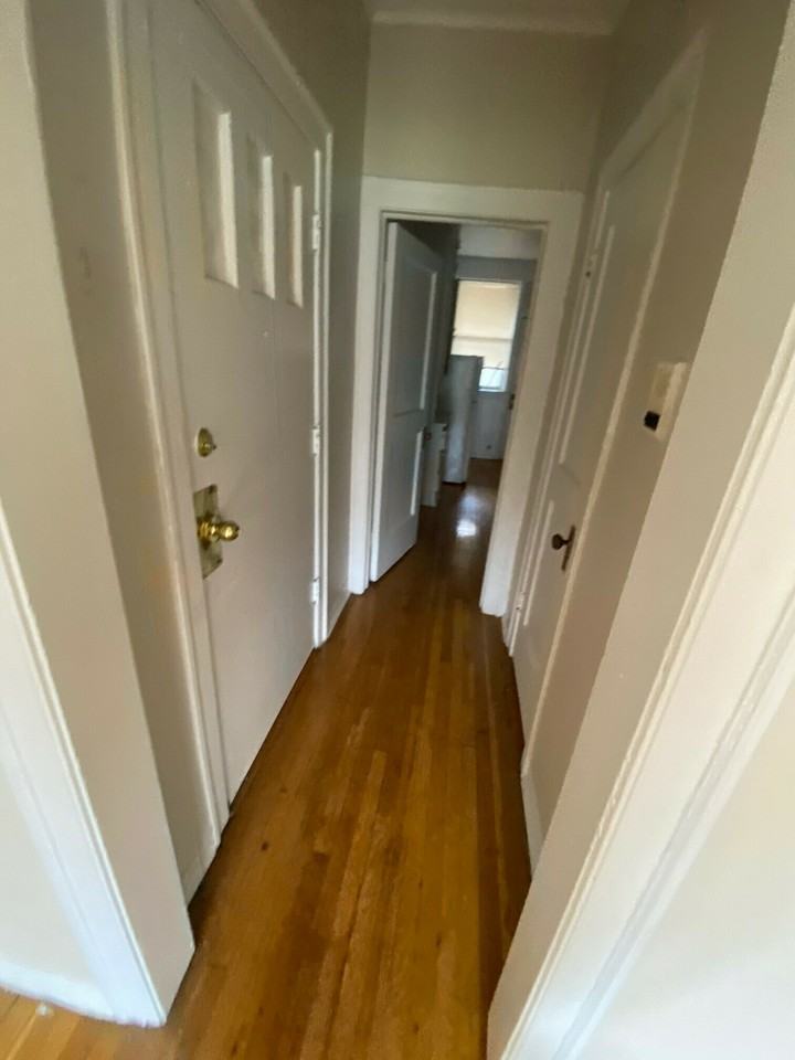 7757 N Sheridan Rd #1 - Photo 5 of 10