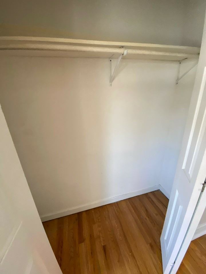 830 Reba Pl #3S - Photo 3 of 17