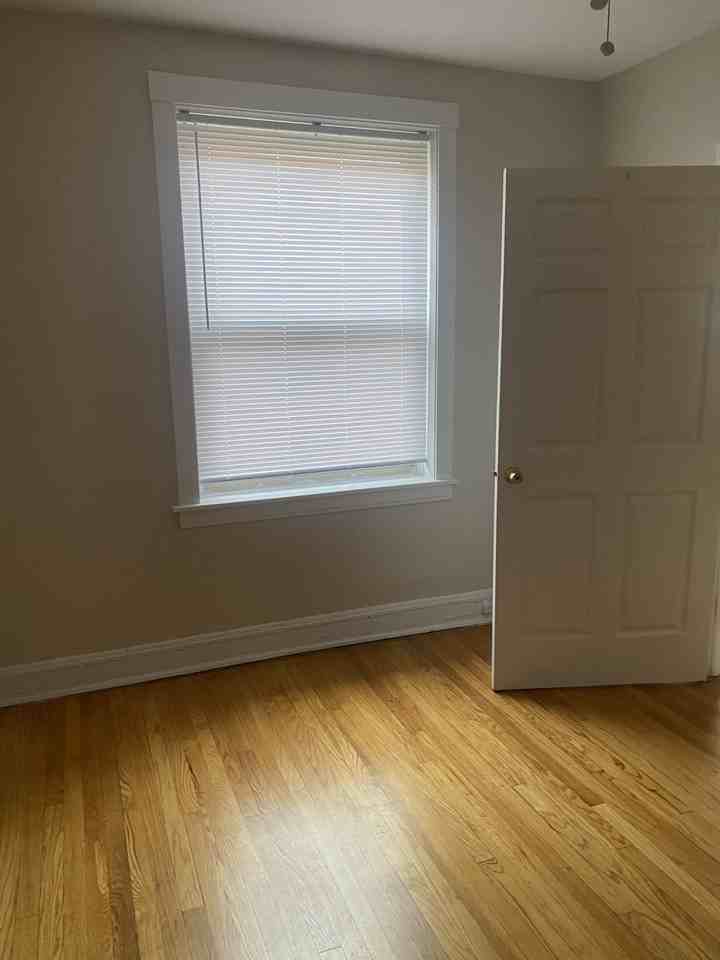 2346 W Touhy Ave #1E - Photo 2 of 16