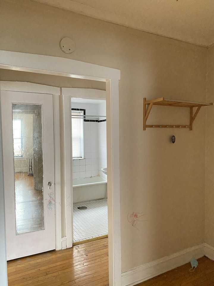 804 Sherman Ave #1 - Photo 7 of 15