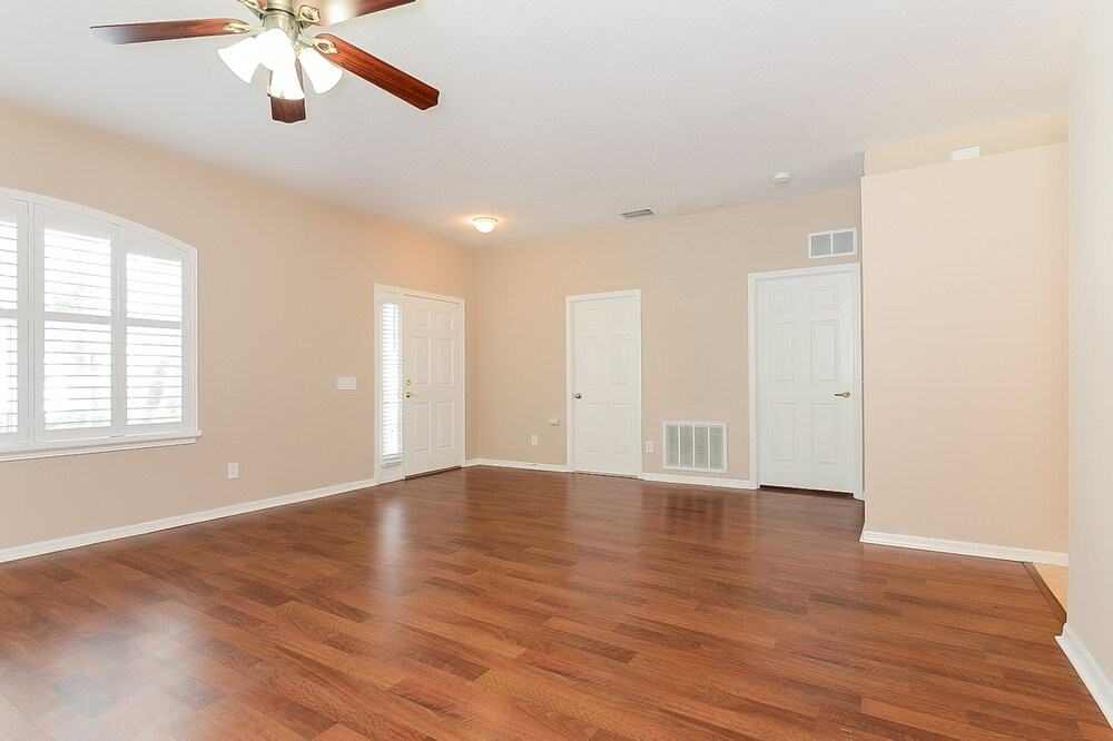 2617 Palesta Dr - Photo 2 of 14